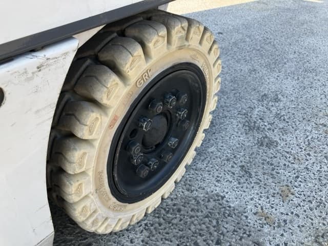 Battery Forklift — Auction (lot 8451-2018)