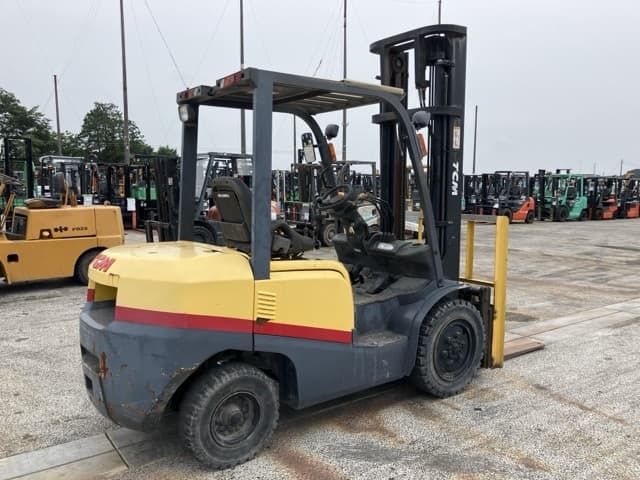 Forklift — Auction (lot 8451-2047)