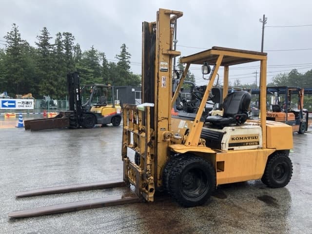 Forklift — Auction (lot 8451-2055)