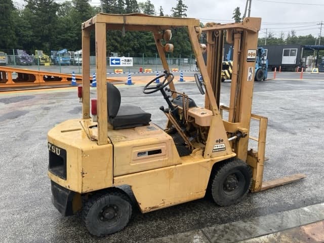 Forklift — Auction (lot 8451-2058)