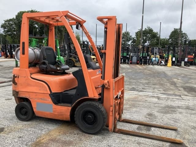 Forklift — Auction (lot 8451-2059)