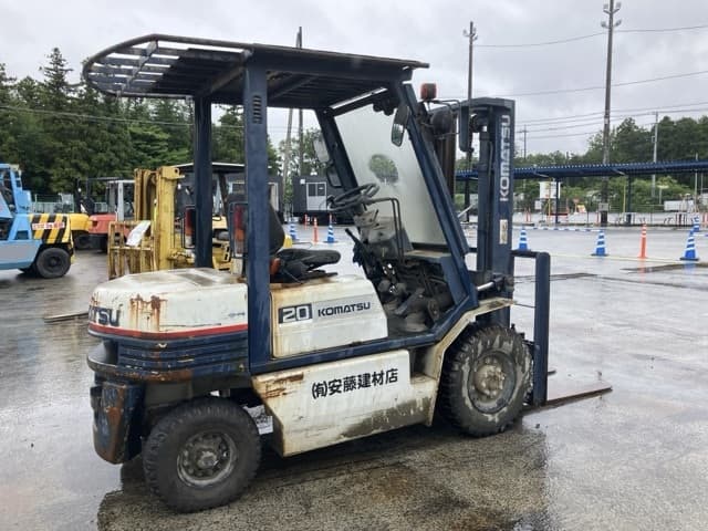Forklift — Auction (lot 8451-2072)