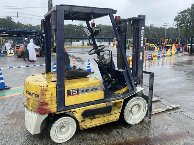 Forklift — Auction (lot 8451-2073)