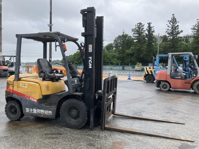 Forklift — Auction (lot 8451-2079)