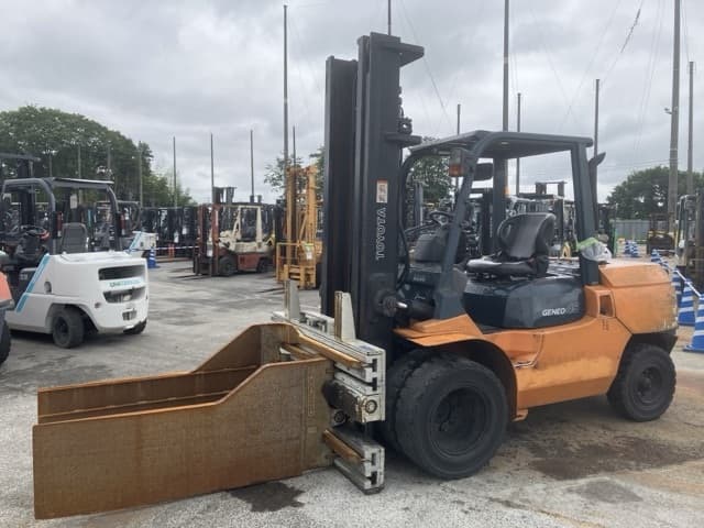 Forklift — Auction (lot 8451-2091)