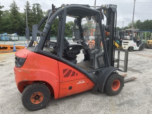 Forklift — Auction (lot 8451-2096)