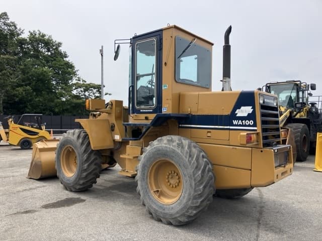 WHEEL LOADER — Auction (lot 8451-222)