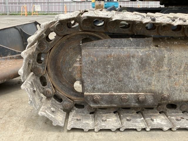 MINI EXCAVATOR — Auction (lot 8451-228)