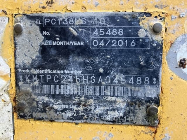 EXCAVATOR — Auction (lot 8451-230)