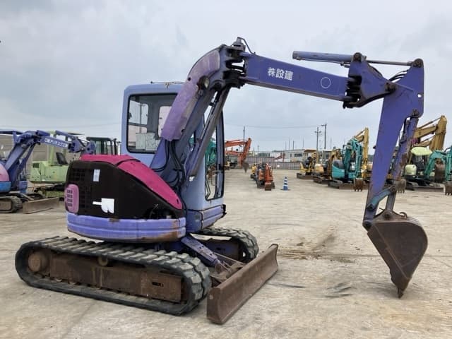 MINI EXCAVATOR — Auction (lot 8451-232)