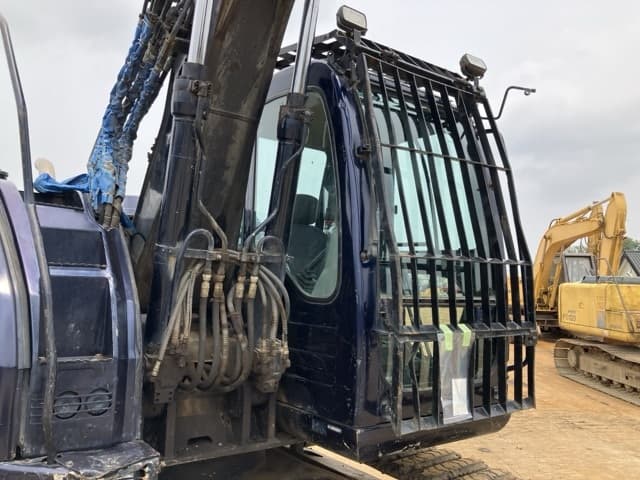 EXCAVATOR — Auction (lot 8451-243)