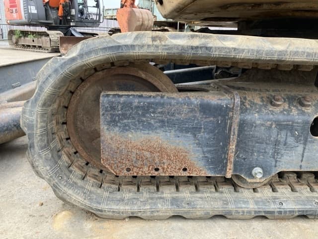 MINI EXCAVATOR — Auction (lot 8451-245)