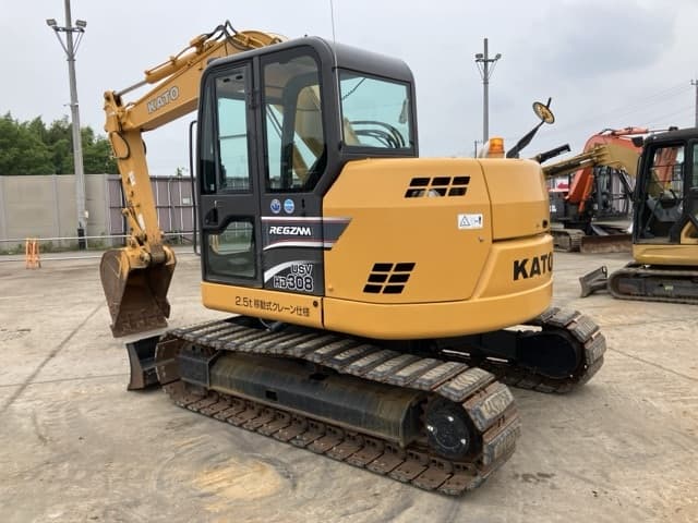 EXCAVATOR — Auction (lot 8451-247)