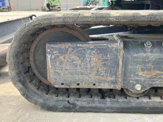 MINI EXCAVATOR — Auction (lot 8451-25)