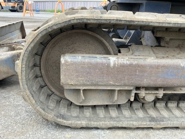MINI EXCAVATOR — Auction (lot 8451-251)