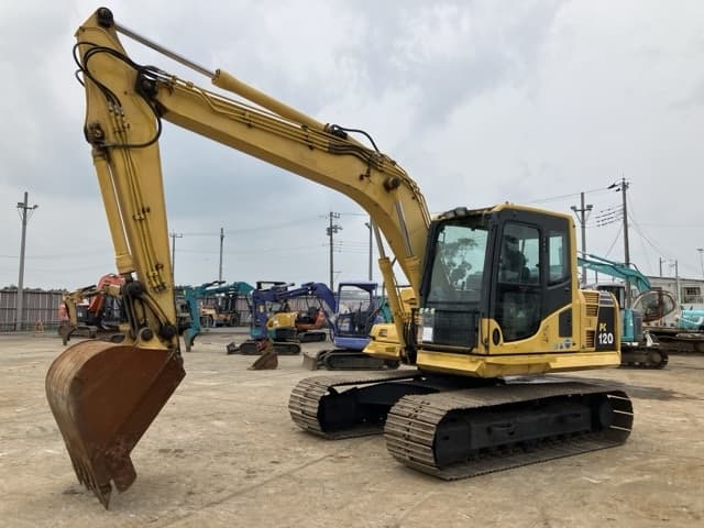 EXCAVATOR — Auction (lot 8451-252)