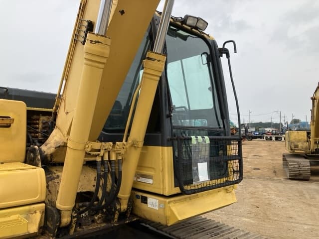 EXCAVATOR — Auction (lot 8451-252)