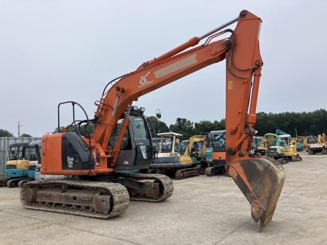 EXCAVATOR — Auction (lot 8451-253)