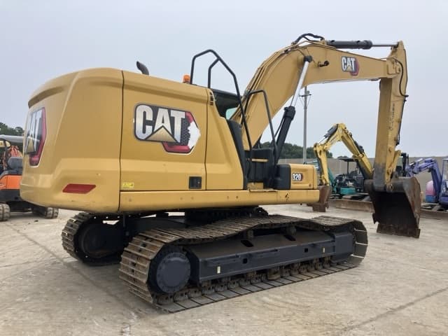 EXCAVATOR — Auction (lot 8451-256)