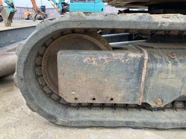 MINI EXCAVATOR — Auction (lot 8451-257)