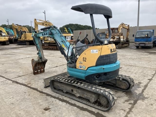 MINI EXCAVATOR — Auction (lot 8451-258)