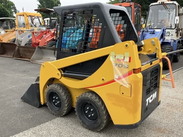 SKID STEER LOADER — Auction (lot 8451-259)