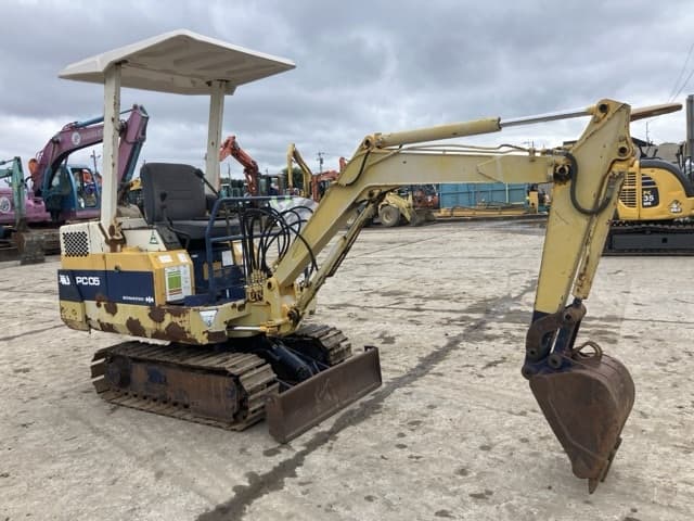 MINI EXCAVATOR — Auction (lot 8451-260)