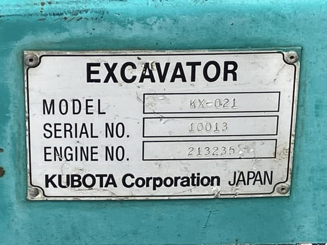 MINI EXCAVATOR — Auction (lot 8451-261)