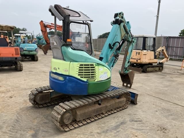 MINI EXCAVATOR — Auction (lot 8451-267)
