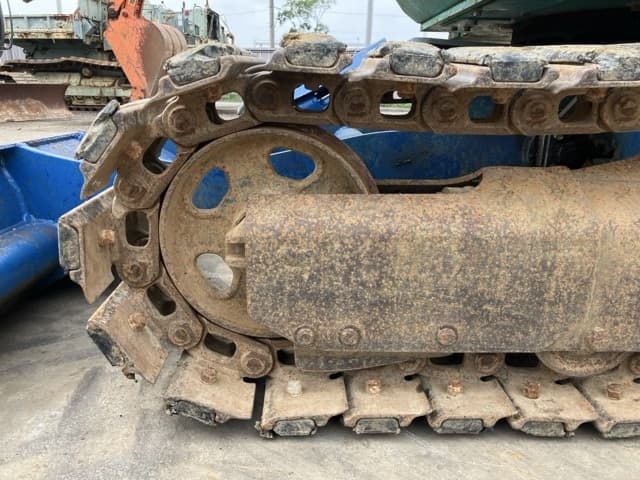 MINI EXCAVATOR — Auction (lot 8451-267)