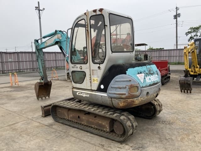 MINI EXCAVATOR — Auction (lot 8451-276)