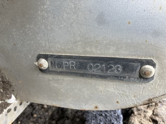 MINI EXCAVATOR — Auction (lot 8451-280)