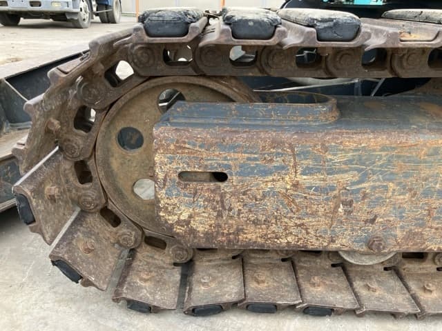 MINI EXCAVATOR — Auction (lot 8451-283)