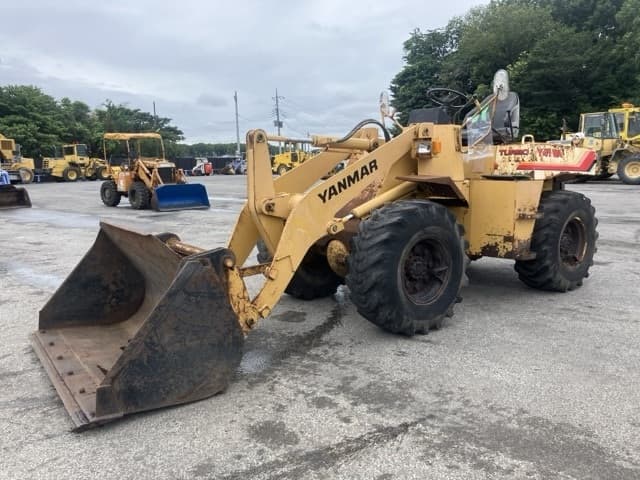 MINI WHEEL LOADER — Auction (lot 8451-289)