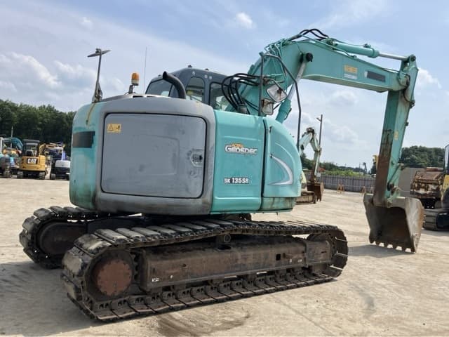 EXCAVATOR — Auction (lot 8451-3)