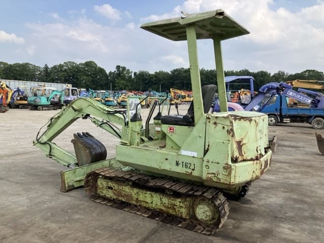 MINI EXCAVATOR — Auction (lot 8451-30)
