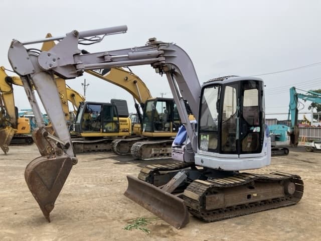 EXCAVATOR — Auction (lot 8451-300)