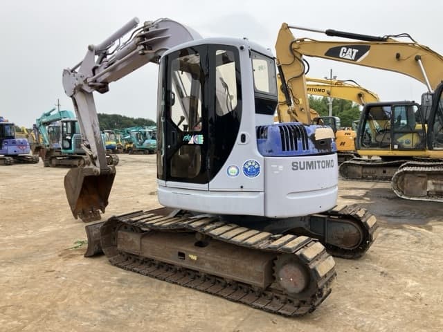 EXCAVATOR — Auction (lot 8451-300)