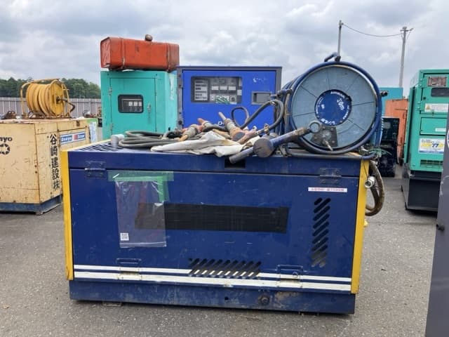 Compressor — Auction (lot 8451-3009)