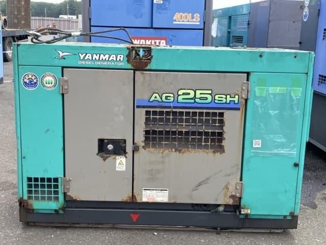 Generator — Auction (lot 8451-3024)