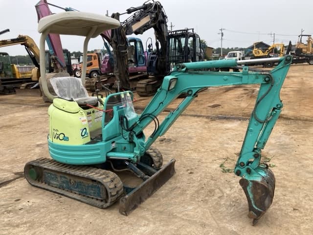 MINI EXCAVATOR — Auction (lot 8451-306)