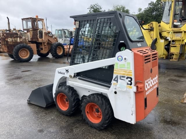 SKID STEER LOADER — Auction (lot 8451-309)