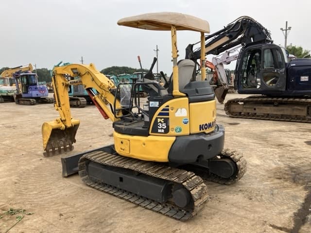 MINI EXCAVATOR — Auction (lot 8451-314)