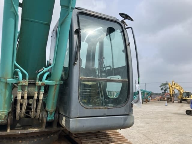 EXCAVATOR — Auction (lot 8451-32)