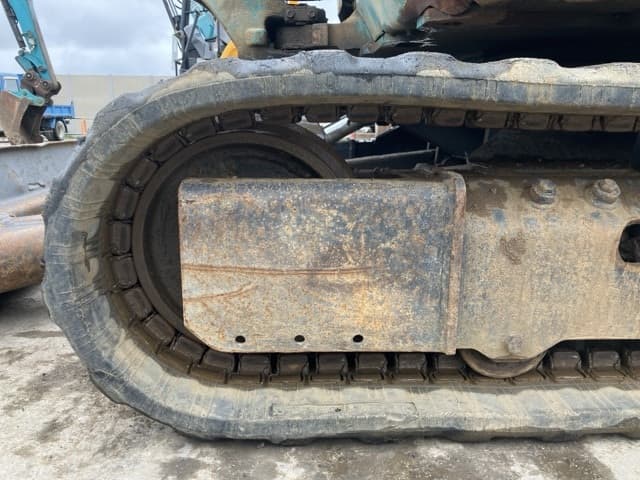 MINI EXCAVATOR — Auction (lot 8451-324)