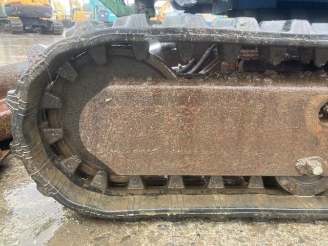 MINI EXCAVATOR — Auction (lot 8451-326)