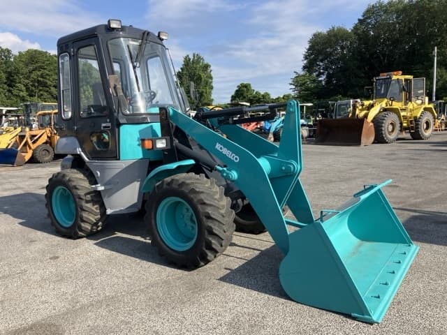 MINI WHEEL LOADER — Auction (lot 8451-33)