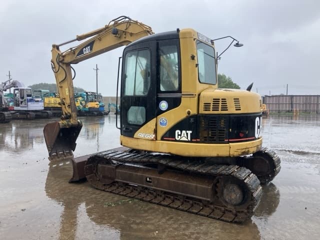 EXCAVATOR — Auction (lot 8451-334)