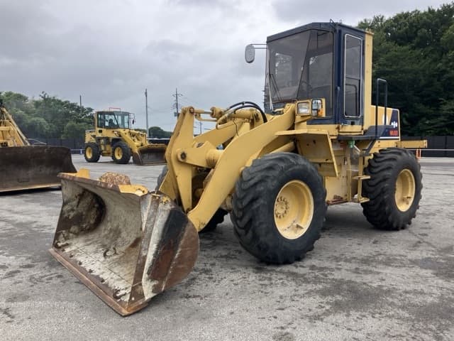 WHEEL LOADER — Auction (lot 8451-338)