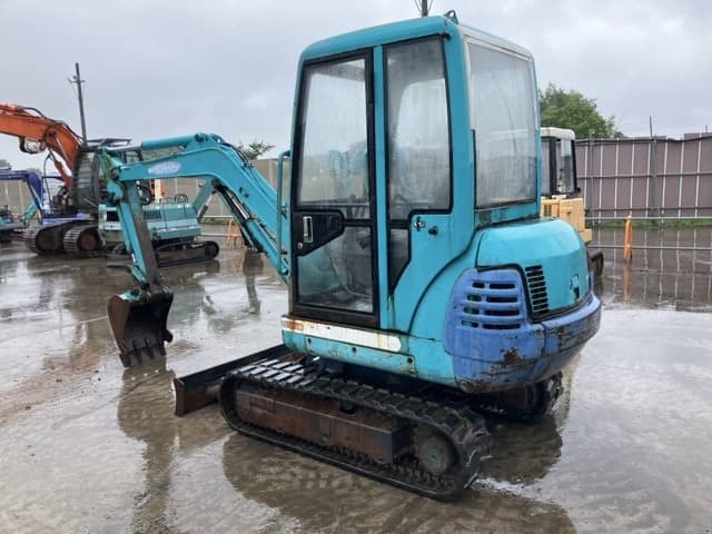 MINI EXCAVATOR — Auction (lot 8451-341)